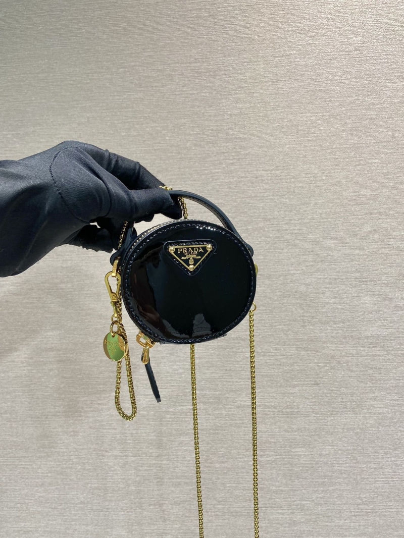 Pra*a round bags